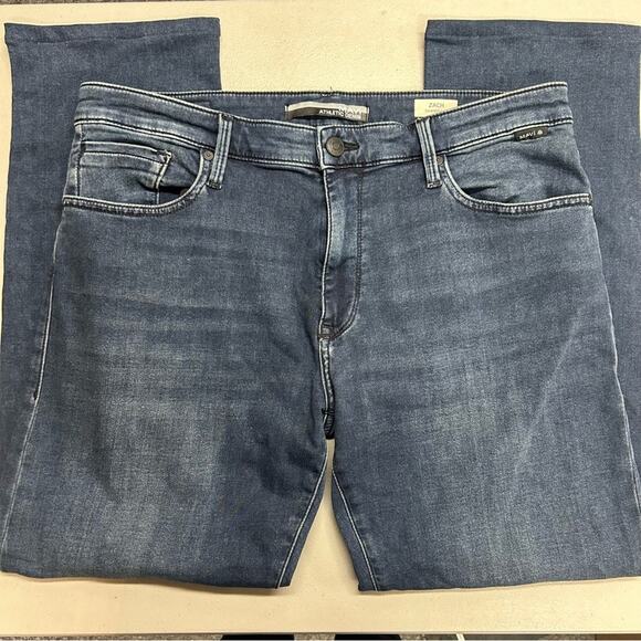 Mavi Athletic Denim Blue Jean Pants Zach Straight Leg Men Size 35 Made in Turkey - Picture 4 of 9